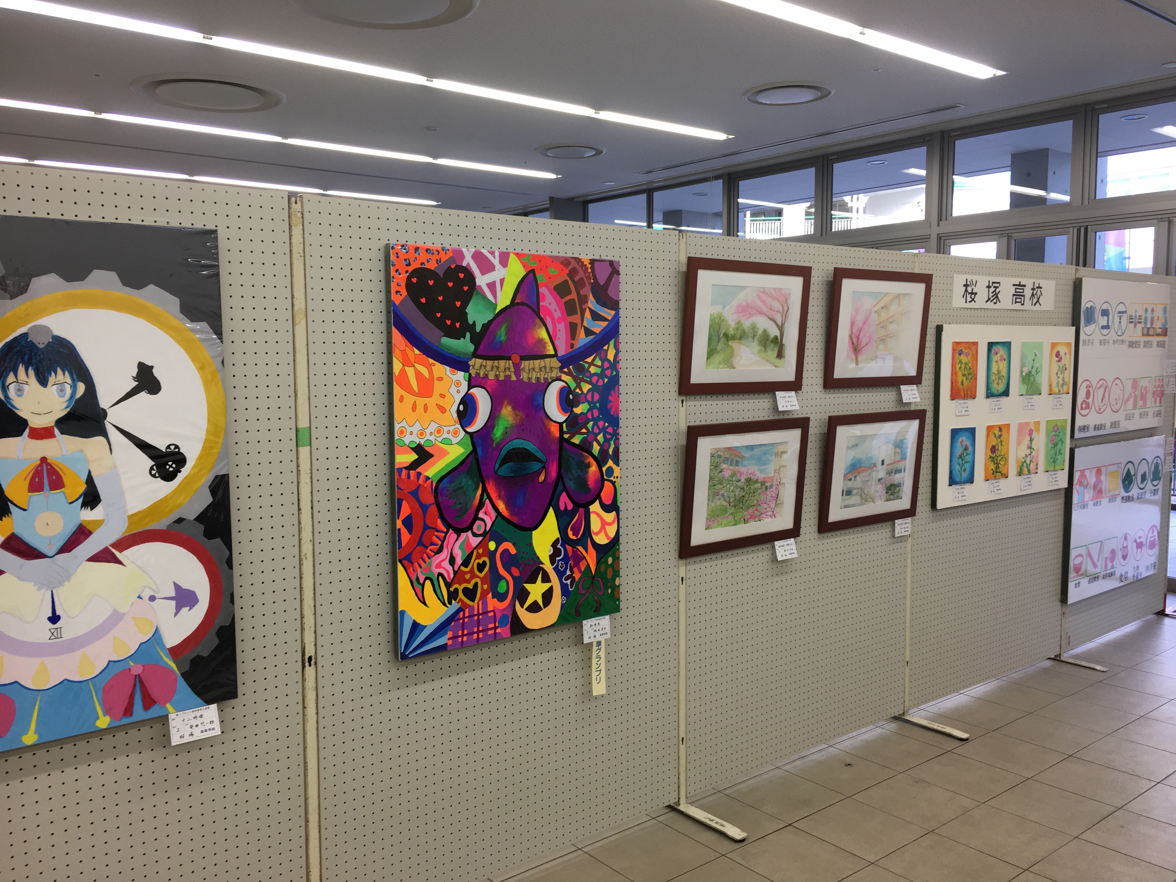 美術部 美術授業選択者1ブロック高校美術 工芸展に出品しました 大阪府立桜塚高等学校